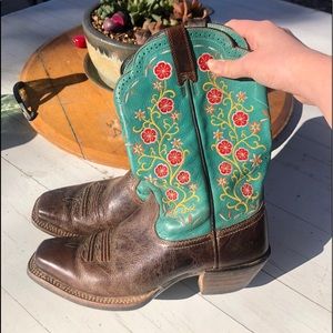 Ariat embroidered boots